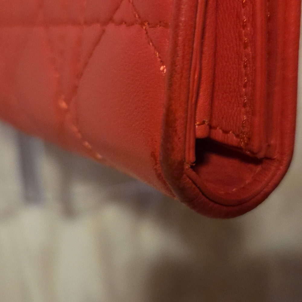 Dior Coral‎ Quilted Wallet - Picture 9 of 9